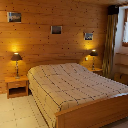 - La Ferme Du Mont Blanc Daire Combloux